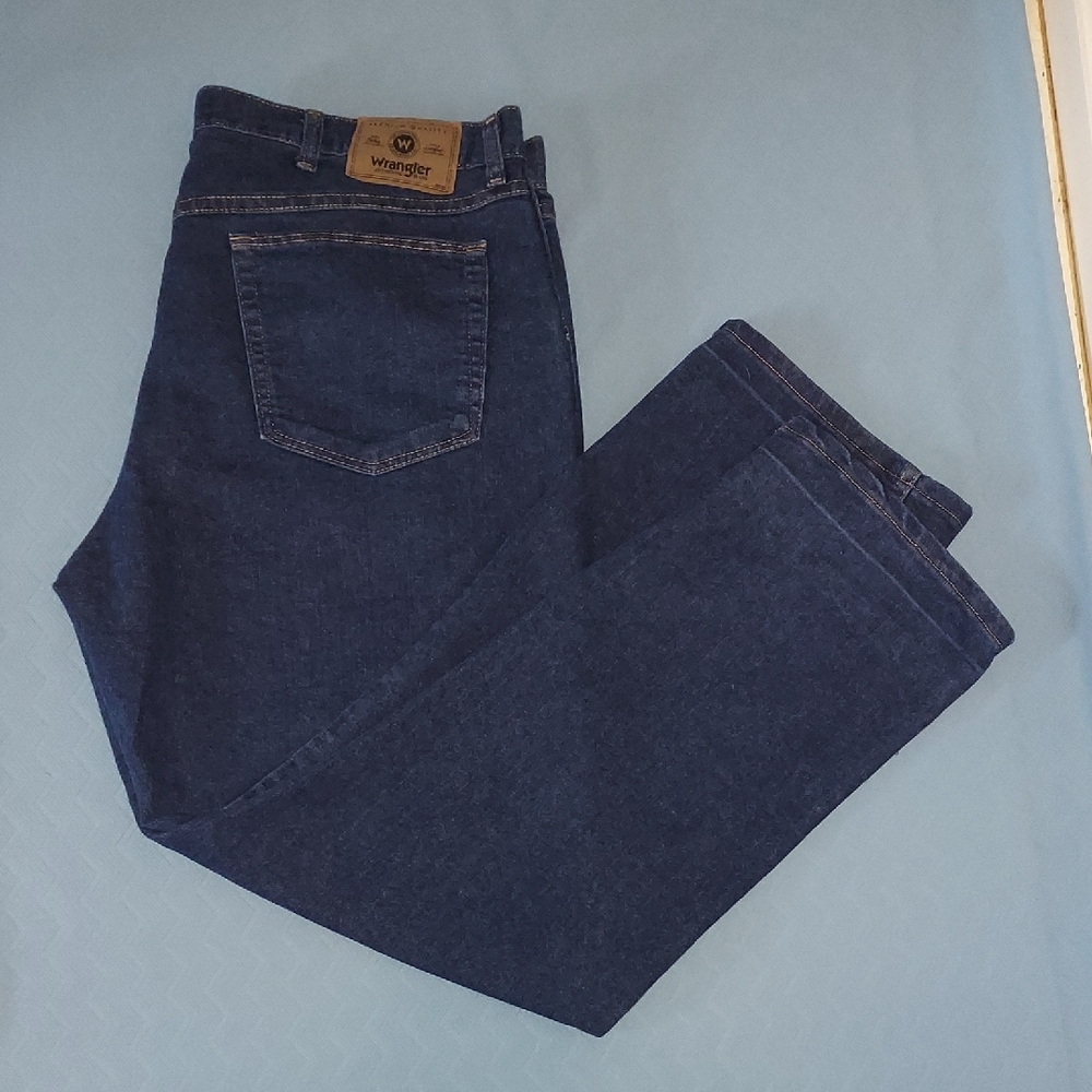 Wrangler Men's Dark Blue Straight Jeans